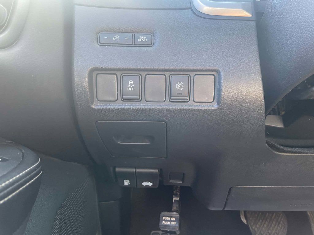 Used 2021 Nissan Murano S FWD image 11
