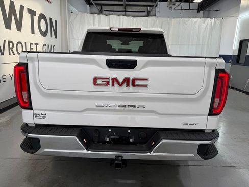 Used 2024 GMC Sierra 1500 SLT image 20