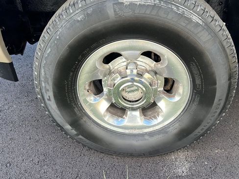 Used 2004 Ford Excursion Limited AWD/4WD image 31