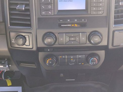 Used 2018 Ford F150 XL w/ Equipment Group 101A Mid image 18