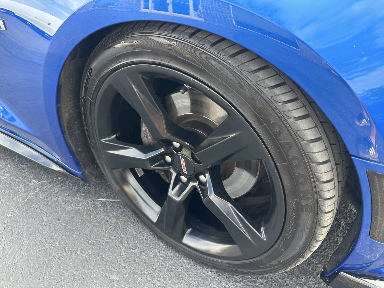 Used 2017 Chevrolet Camaro SS RWD image 5