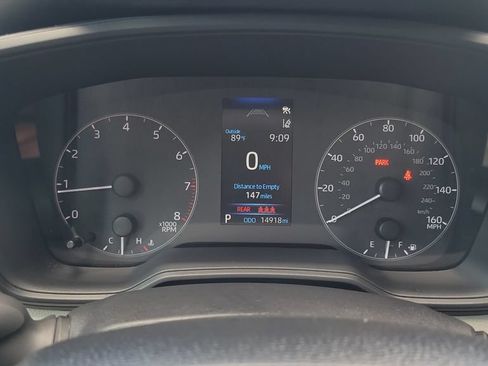 Used 2025 Toyota Corolla LE FWD image 21