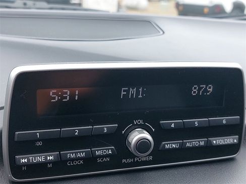 Used 2014 MAZDA MAZDA3 i Touring image 18