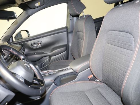 Used 2025 Honda HR-V Sport image 24