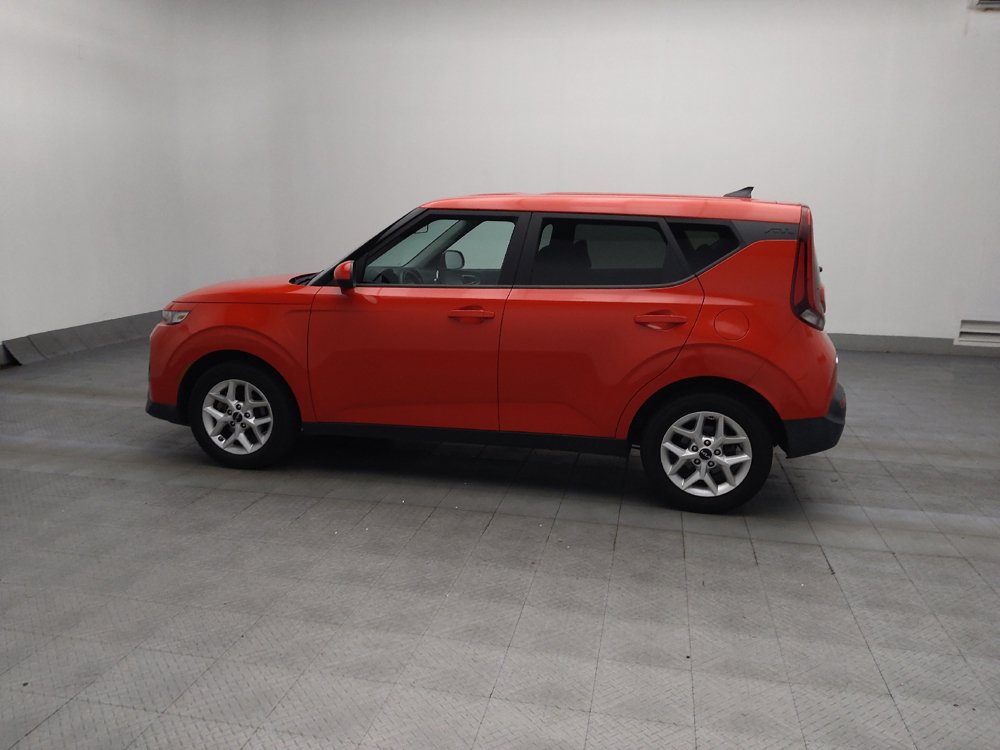 Used 2022 Kia Soul LX w/ Technology Package FWD image 3