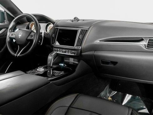Used 2024 Maserati Levante Modena Ultima image 37