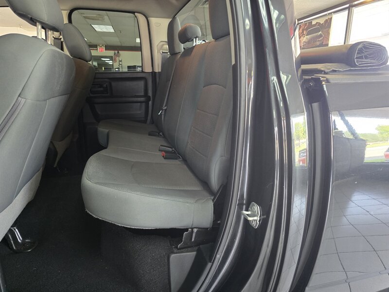 Used 2019 RAM 1500 Express w/ Express Value Package AWD/4WD image 12