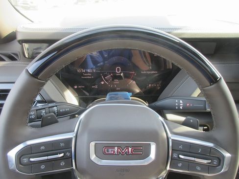 New 2026 GMC Yukon Elevation w/ Elevation Premium Package image 19