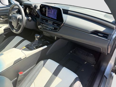 Used 2023 Lexus ES 350 F Sport w/ Accessory Package (Z2) FWD image 14