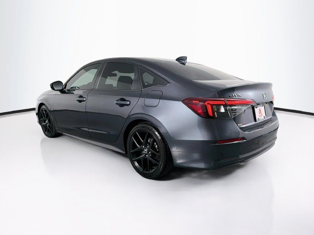 Used 2025 Honda Civic Sport image 7
