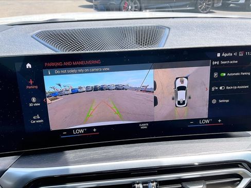 Used 2023 BMW i4 eDrive40 w/ Premium Package RWD image 17