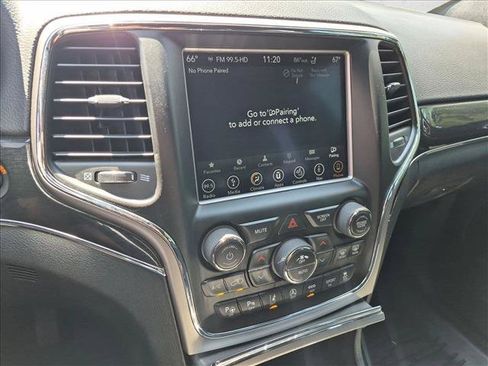 Used 2018 Jeep Grand Cherokee Trailhawk AWD/4WD image 15