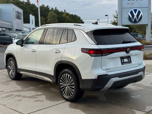 New 2025 Volkswagen Tiguan S image 11