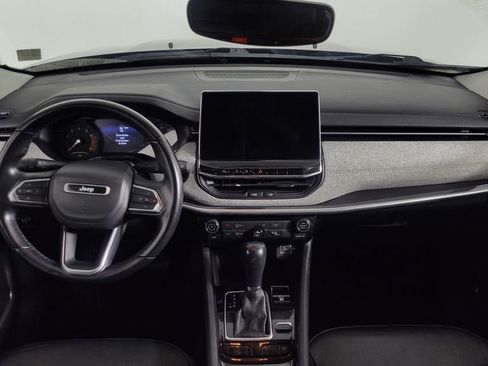 Used 2022 Jeep Compass Latitude image 35