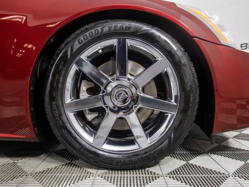 Used 2008 Cadillac XLR image 40