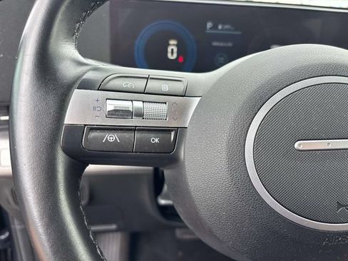 Used 2024 Hyundai Kona SEL AWD/4WD image 18