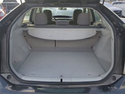 Used 2014 Toyota Prius Four image 23