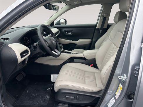 New 2026 Honda HR-V EX-L image 9