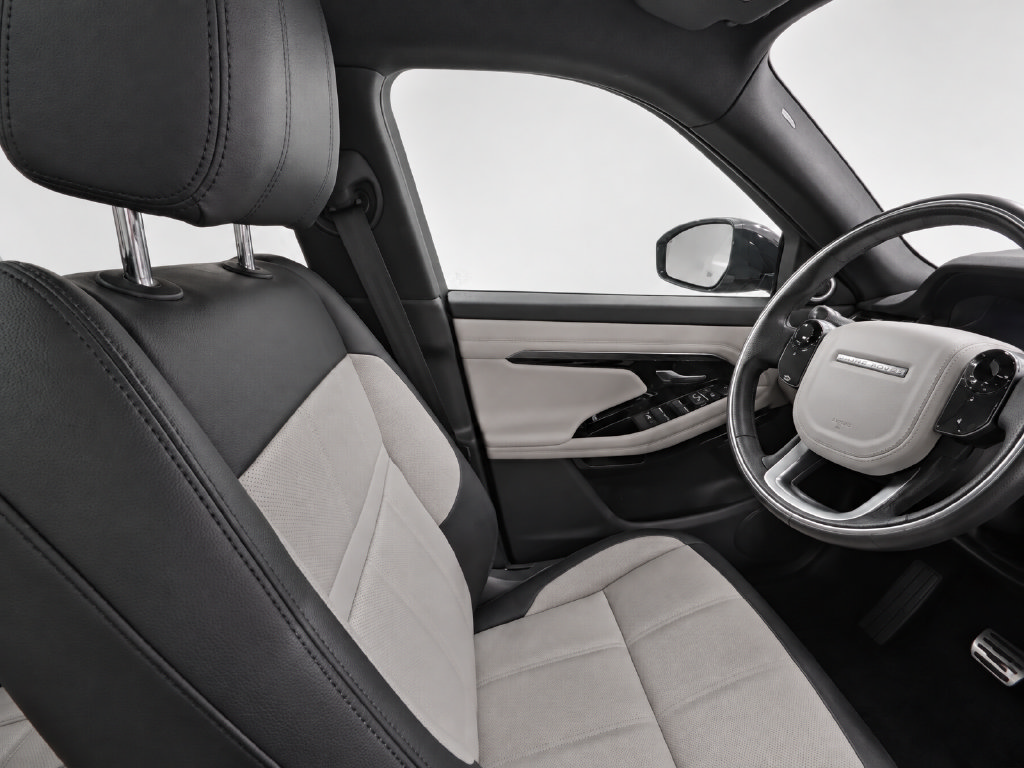 Used 2020 Land Rover Range Rover Evoque First Edition AWD/4WD image 9