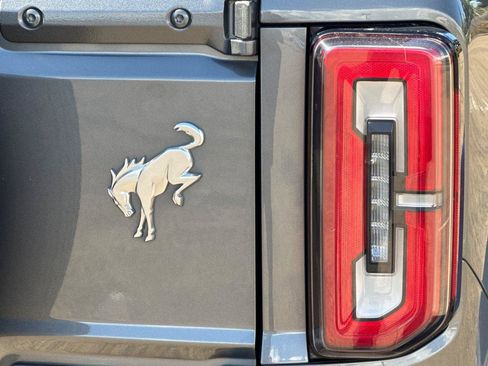 Used 2022 Ford Bronco Outer Banks image 33