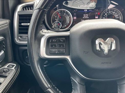 Used 2022 RAM 2500 Laramie AWD/4WD image 10