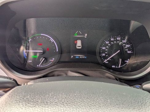 Used 2023 Toyota Sienna XSE image 24