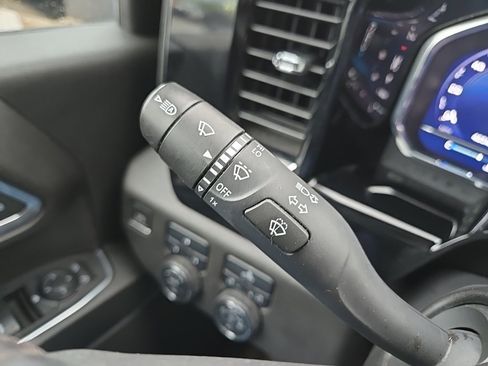 Used 2024 Chevrolet Silverado 2500 LT image 54