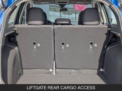 New 2025 Nissan Kicks Play S image 20