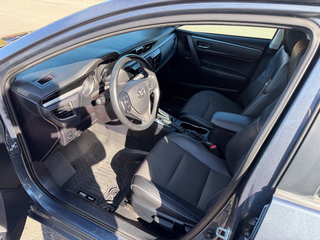 Used 2015 Toyota Corolla S FWD image 12
