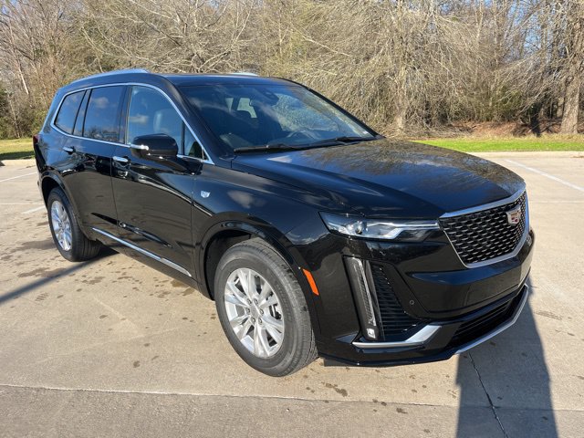 New 2025 Cadillac XT6 Luxury FWD image 11