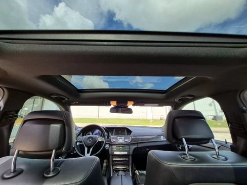 Used 2016 Mercedes-Benz E 350 Sedan image 21