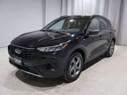 Used 2025 Ford Escape ST-Line AWD/4WD image 5