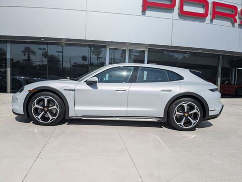 New 2025 Porsche Taycan 4 Cross Turismo AWD/4WD image 2