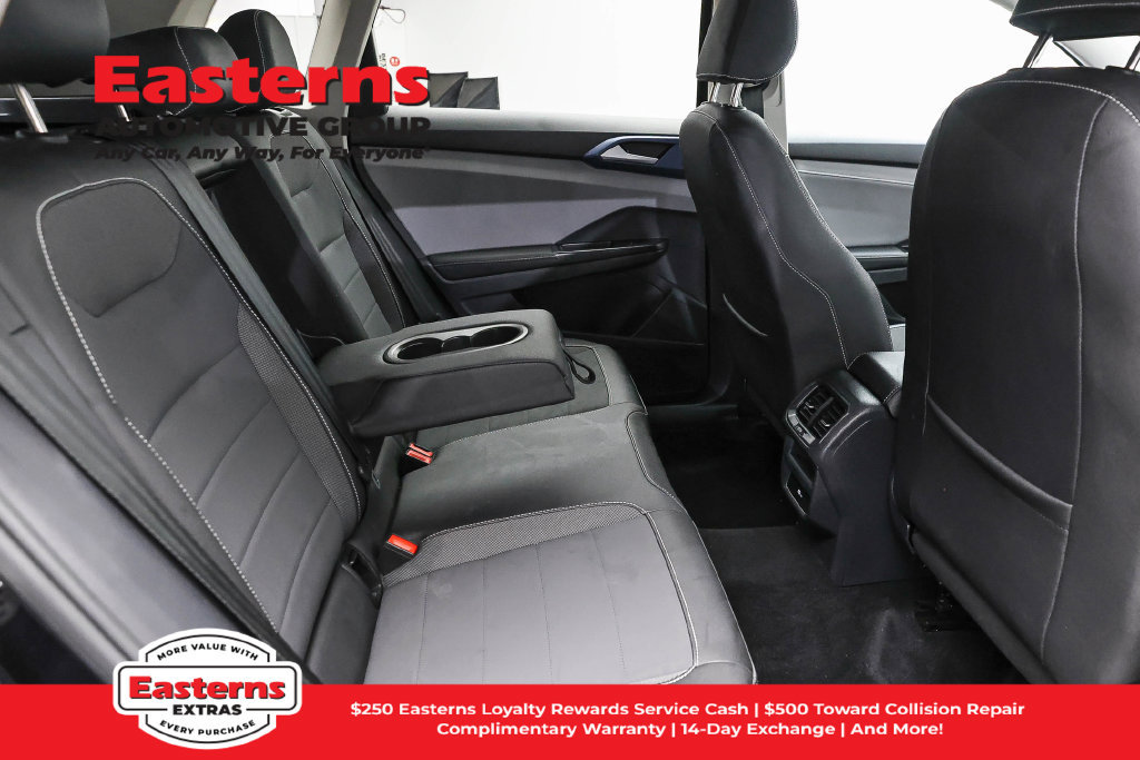 Used 2024 Volkswagen Taos SE FWD image 23