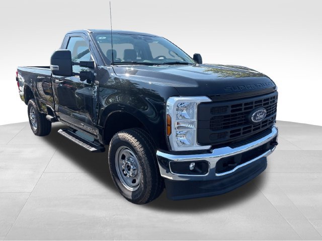 Used 2026 Ford F350 XL w/ 360-Degree Camera Package AWD/4WD image 2