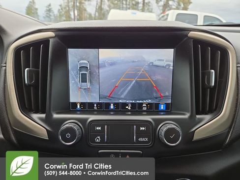 Used 2023 GMC Terrain Denali w/ Denali Premium Package AWD/4WD image 25