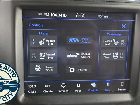 Used 2018 RAM 1500 Laramie w/ Convenience Group image 18