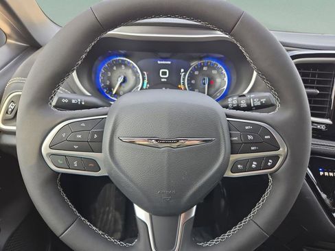 New 2026 Chrysler Pacifica Select image 21