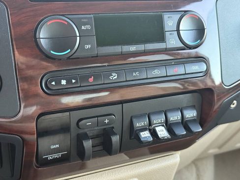 Used 2008 Ford F350 Lariat AWD/4WD image 32
