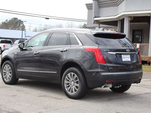 Used 2018 Cadillac XT5 Luxury w/ Driver Awareness Package image 6