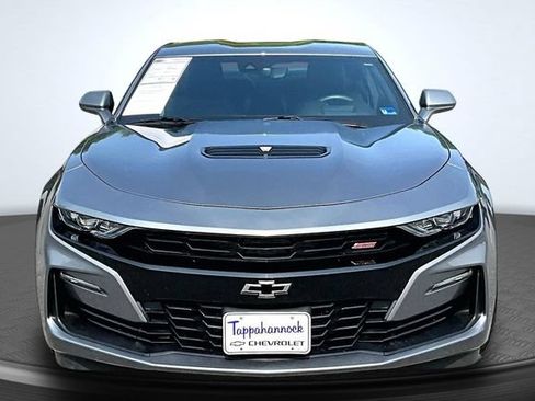 Used 2019 Chevrolet Camaro SS RWD image 2