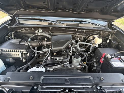 Used 2016 Toyota Tacoma SR RWD image 25