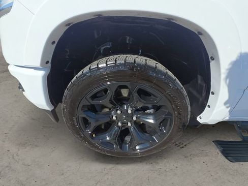 Used 2021 RAM 1500 Limited AWD/4WD image 14