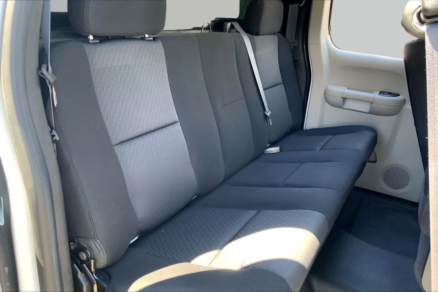 Used 2013 Chevrolet Silverado 2500 W/T RWD image 17
