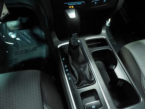 Used 2017 Ford Escape SE w/ Equipment Group 201A AWD/4WD image 19