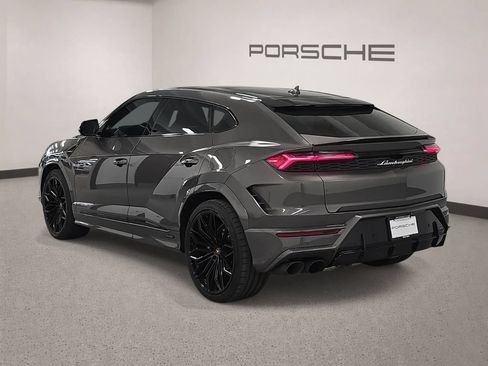 Used 2025 Lamborghini Urus SE AWD/4WD image 3