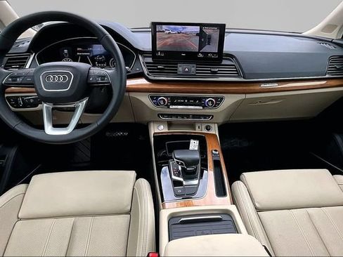 Used 2021 Audi Q5 Prestige AWD/4WD image 15