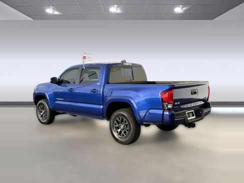 Certified 2023 Toyota Tacoma SR5 w/ Technology Package AWD/4WD image 3