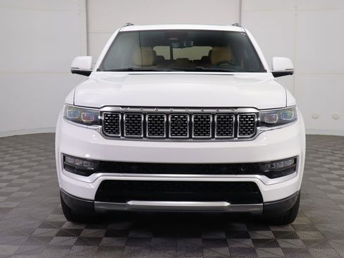 Used 2022 Jeep Grand Wagoneer Series III w/ Flexible Seating Group image 2