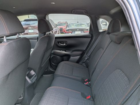 Used 2025 Honda HR-V Sport image 14